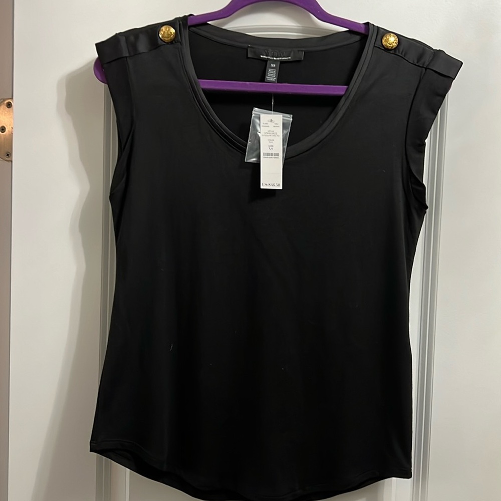White House Black Market NEW WITH TAGS scoop neck utility tee shirt Sz XS 🌞